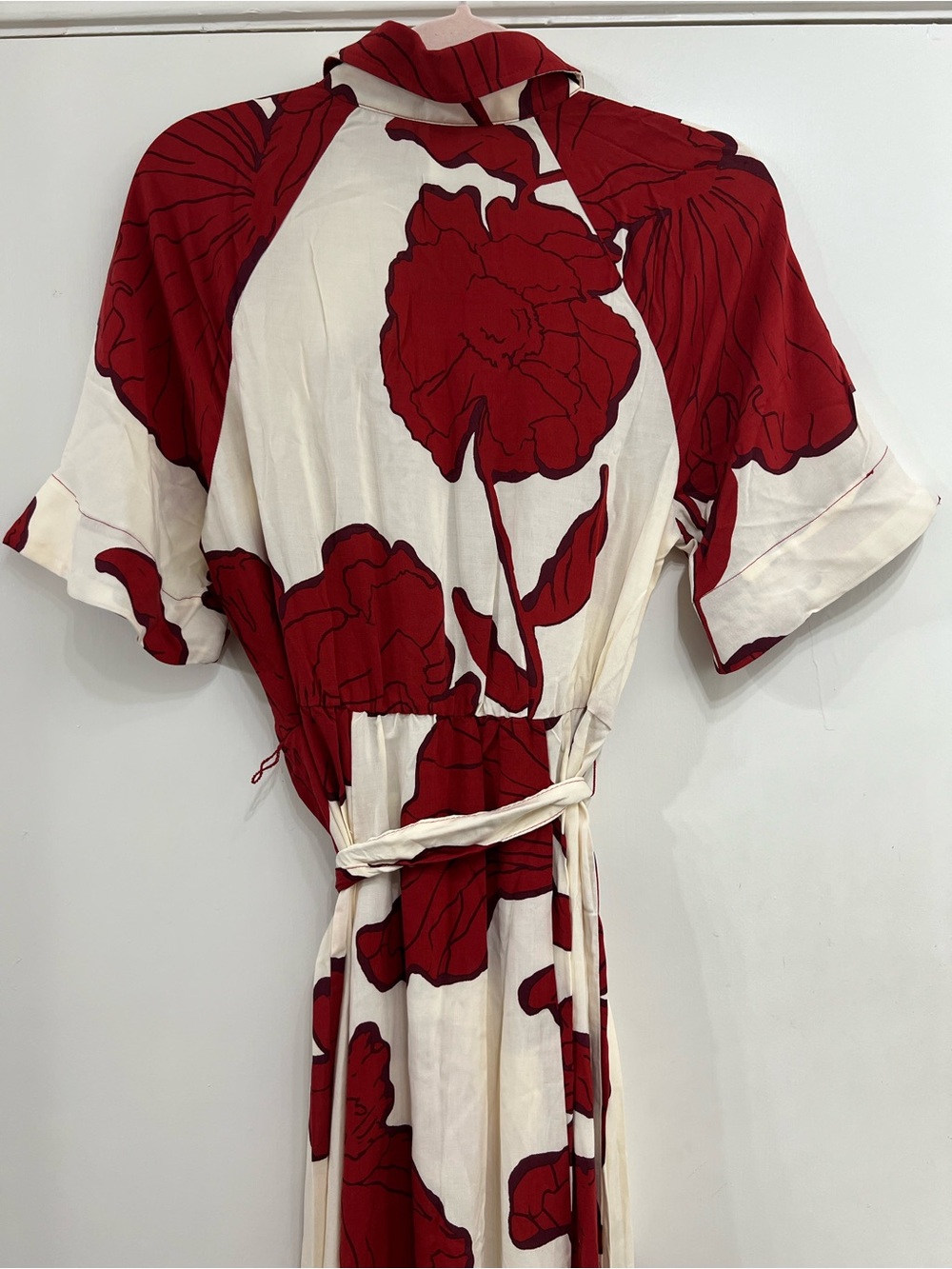 NWT H&M Viscose Midi Belted Shirt Dress Bright Tropical RedFloral Size Small - Picture 7 of 12
